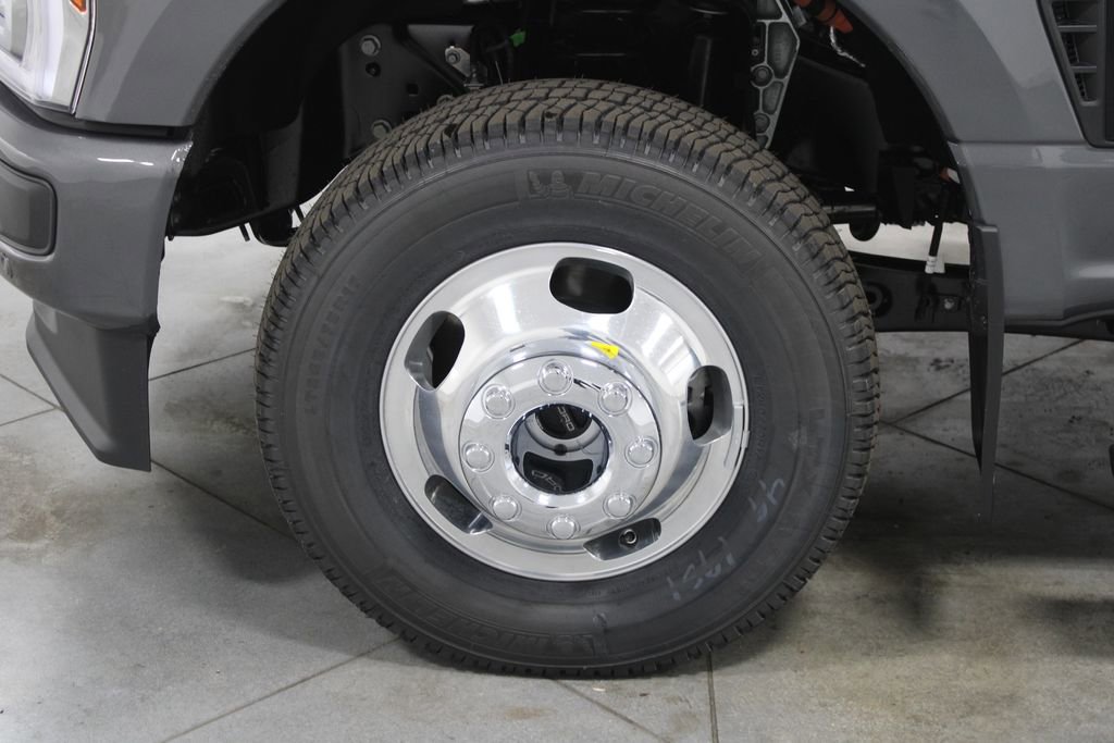 New 2026 Ford F350 Platinum image 22