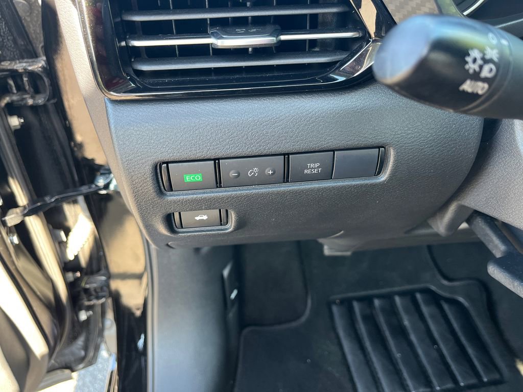 Used 2024 Nissan Sentra SR image 16