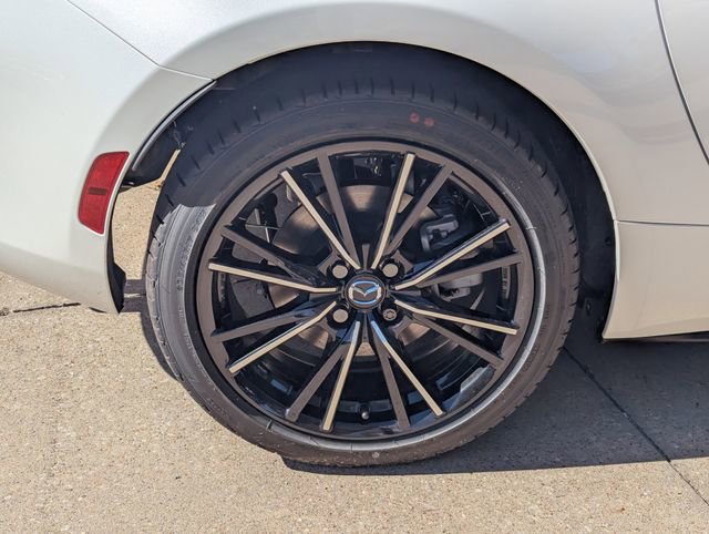 New 2026 MAZDA MX-5 Miata RF Grand Touring image 3
