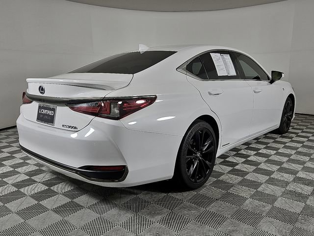 Certified 2022 Lexus ES 300h F Sport image 4