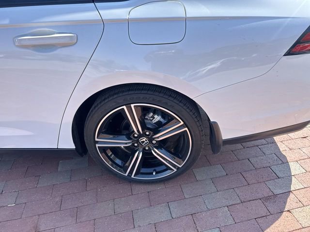 Used 2023 Honda Accord Sport image 6