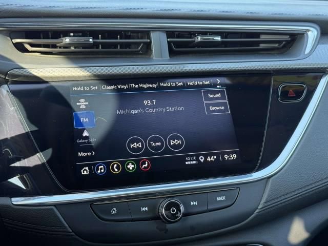 Used 2023 Buick Encore GX Select image 23