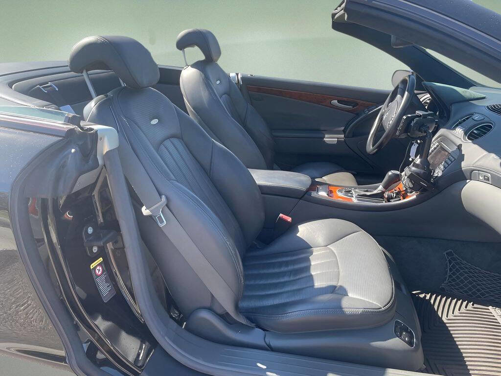 Used 2005 Mercedes-Benz SL 65 AMG image 19