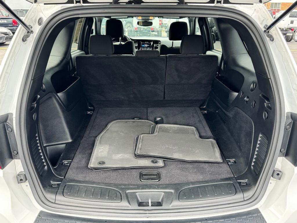 Used 2024 Dodge Durango SXT image 15