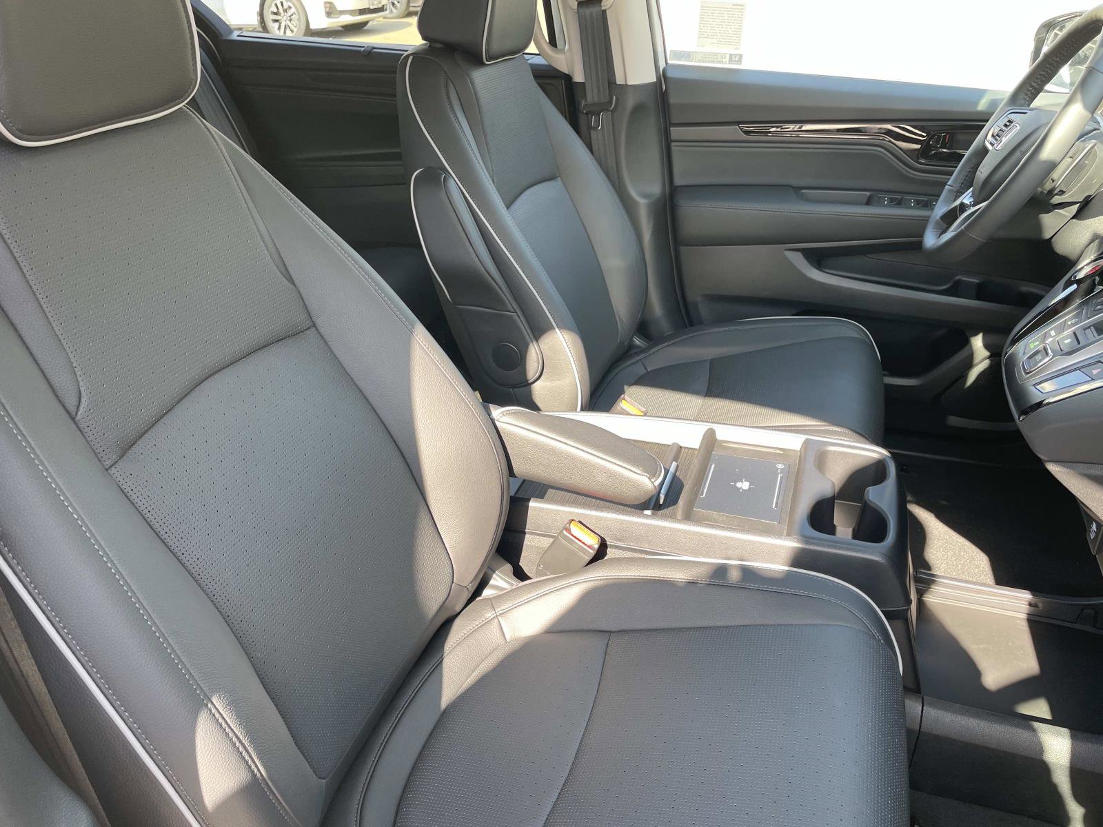 Certified 2026 Honda Odyssey Elite image 22