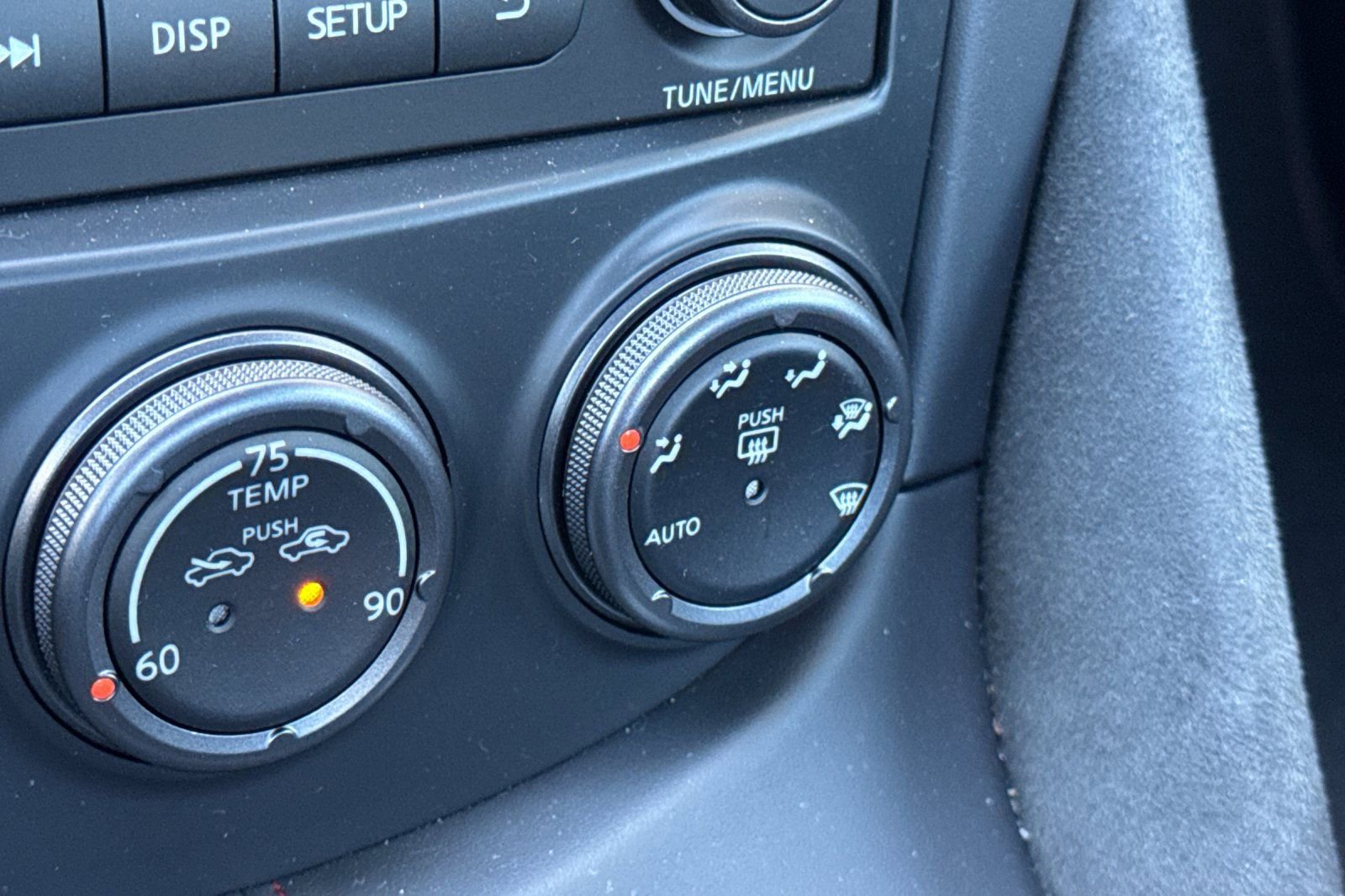 Used 2020 Nissan 370Z image 30