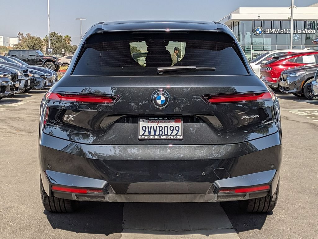 Certified 2026 BMW iX xDrive45 w/ Premium Package AWD/4WD image 7