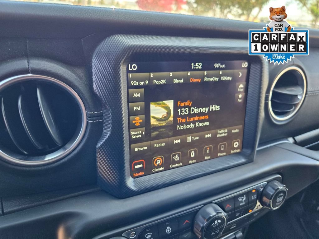 Used 2023 Jeep Wrangler Unlimited Sahara w/ Cold Weather Group AWD/4WD image 21
