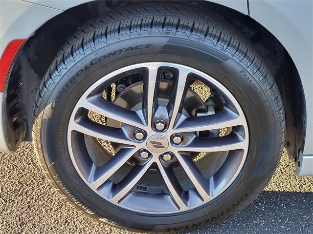 Used 2019 Dodge Charger SXT w/ Driver Confidence Group image 24