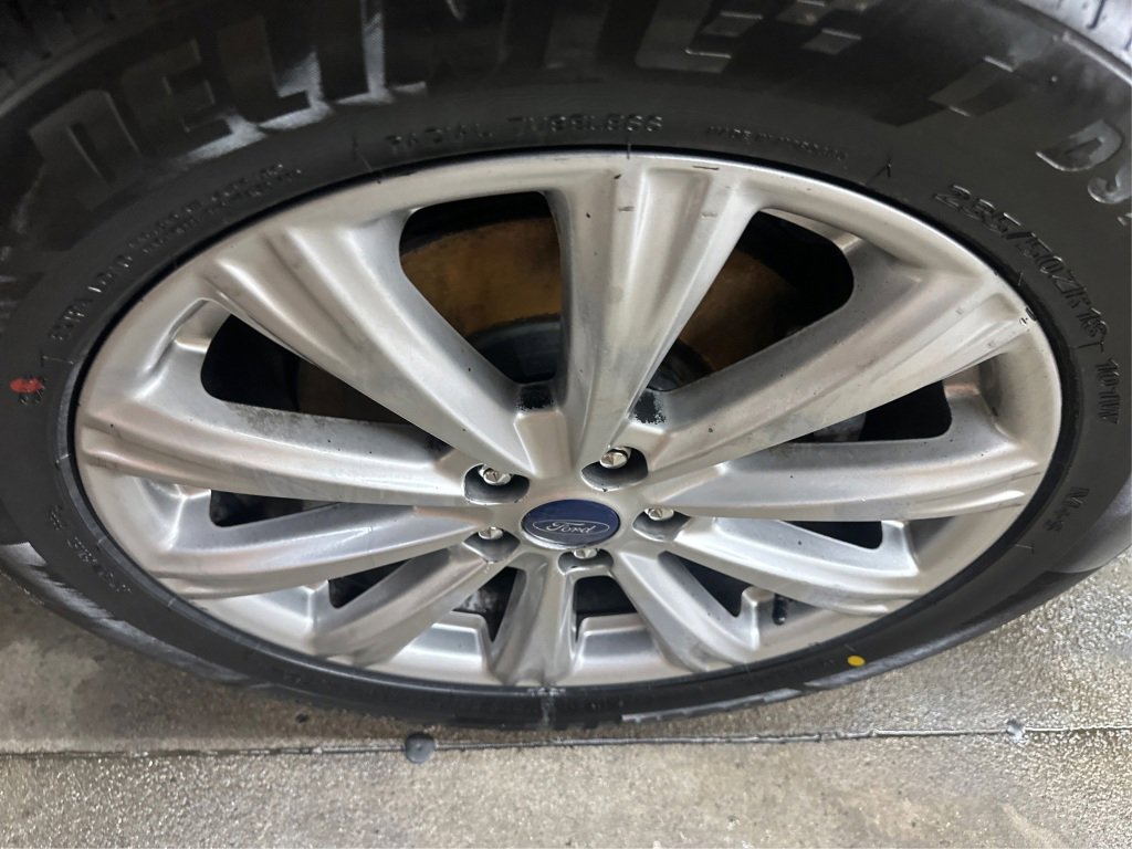 Used 2017 Ford Escape Titanium image 17