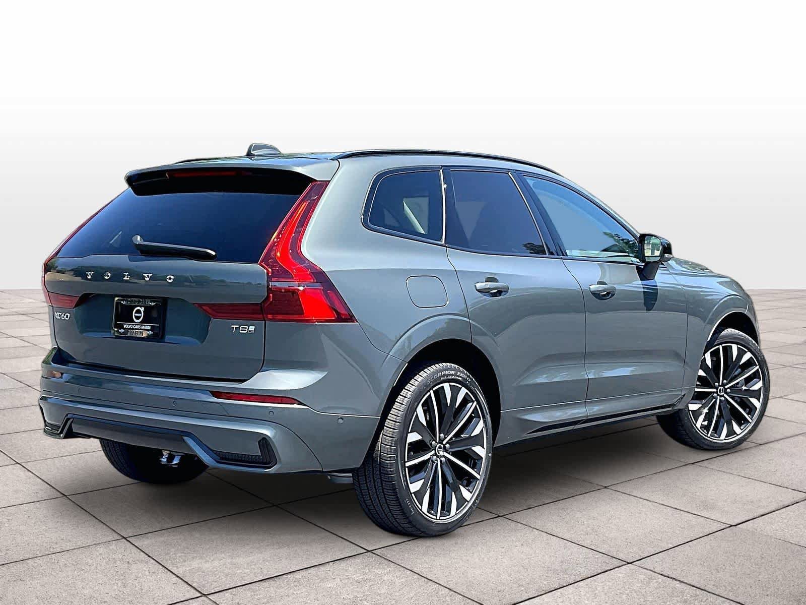 New 2026 Volvo XC60 T8 Ultra w/ Climate Package AWD/4WD image 4