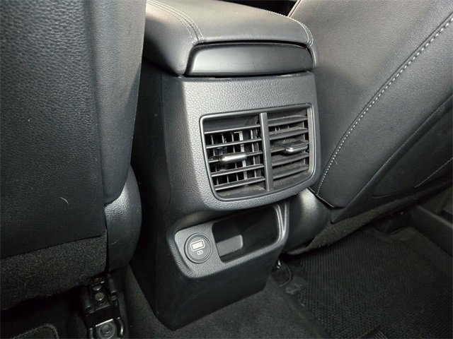 Used 2023 Kia Seltos SX image 19