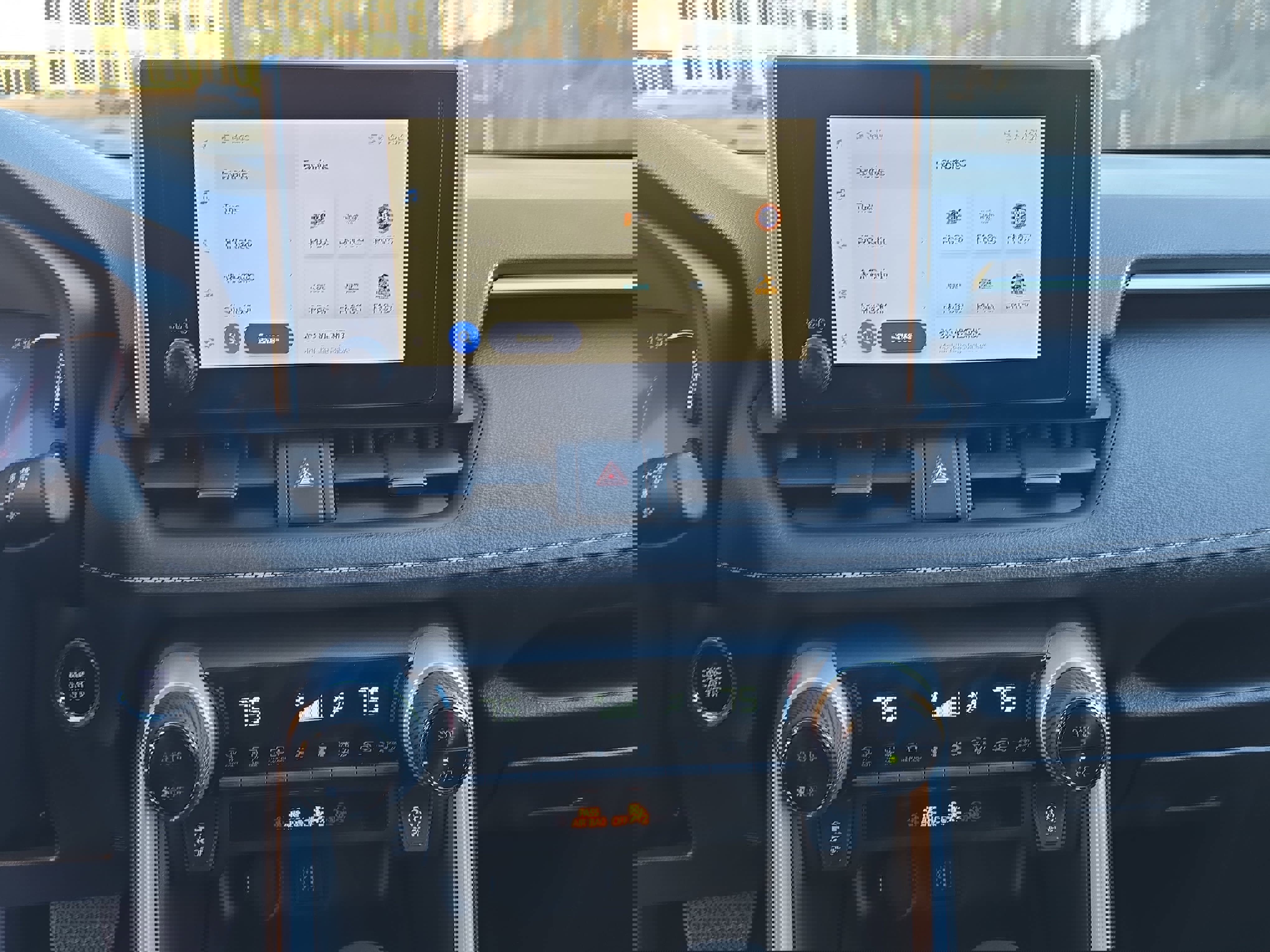 Used 2024 Toyota RAV4 XLE image 19