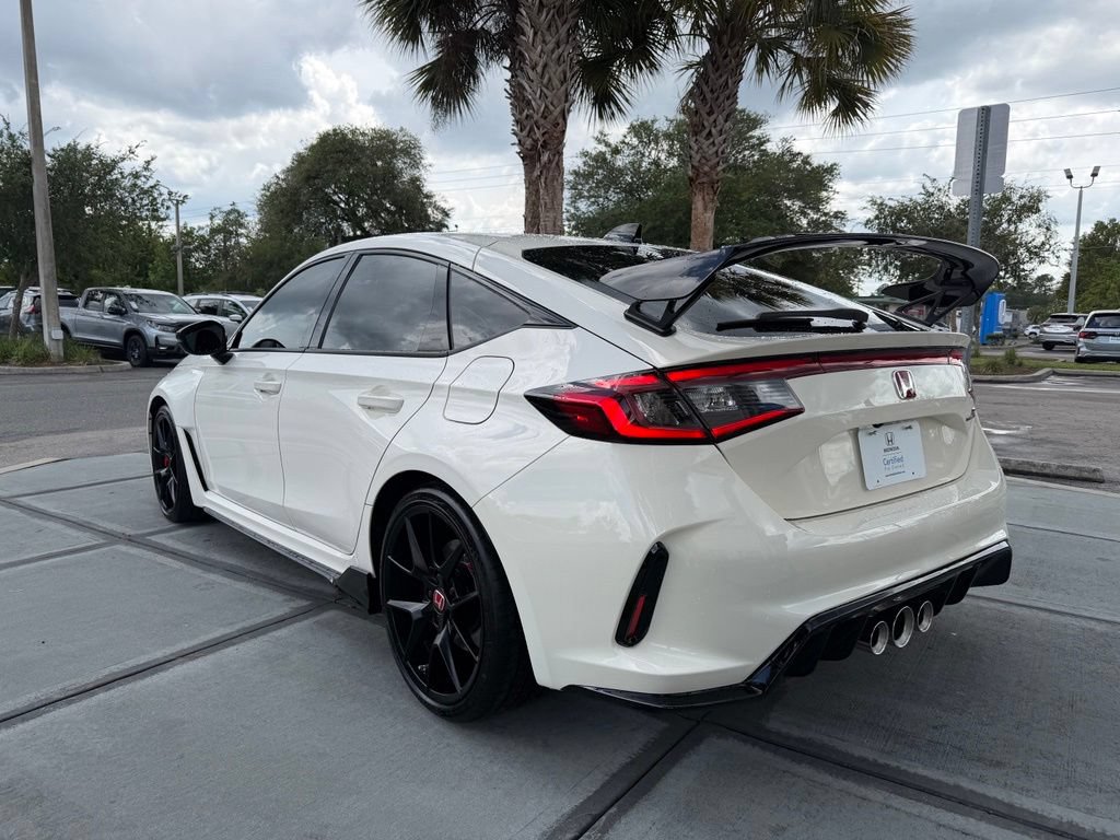 Used 2023 Honda Civic Type R image 5