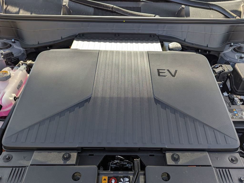 New 2025 Hyundai Kona SEL FWD image 12