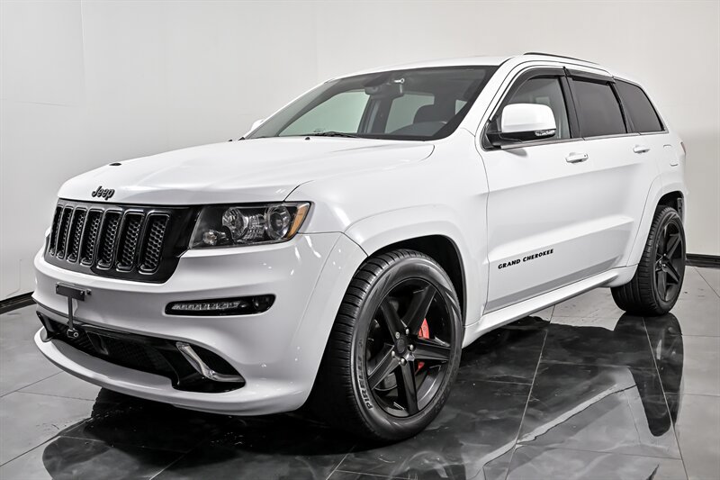 Used 2013 Jeep Grand Cherokee SRT8 AWD/4WD image 5