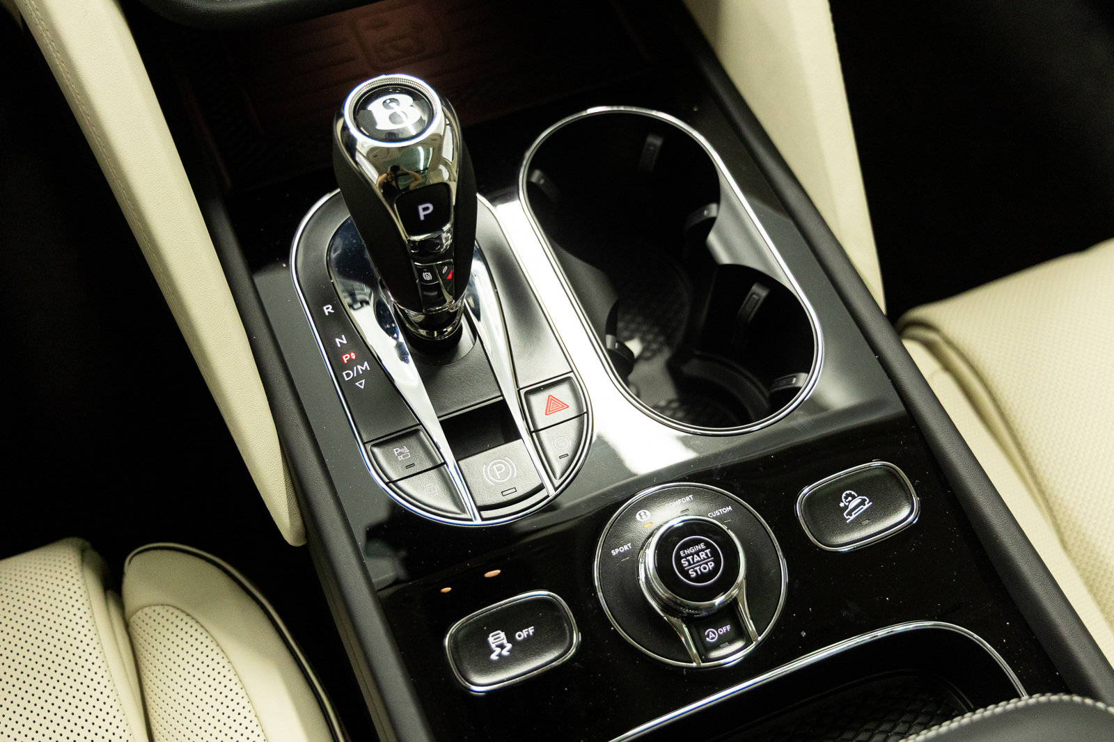 New 2026 Bentley Bentayga AWD/4WD image 39