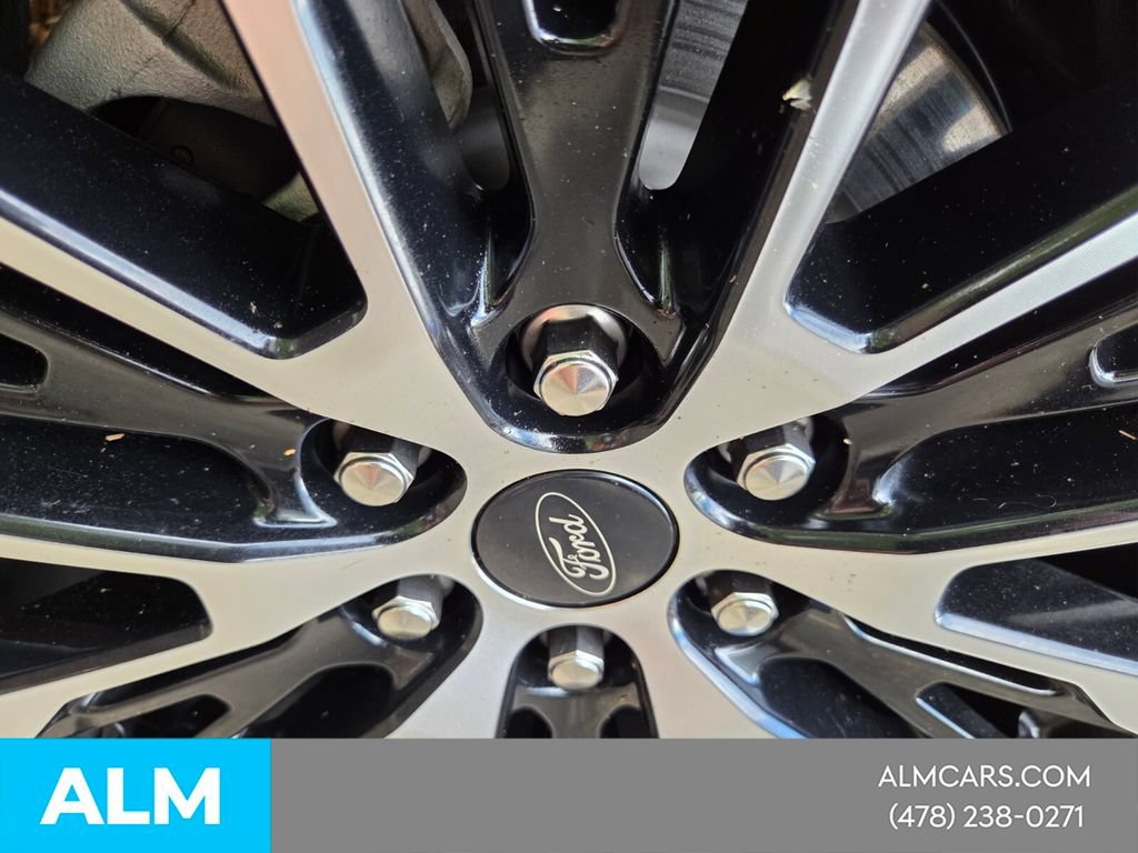 Used 2025 Ford Expedition Platinum AWD/4WD image 18