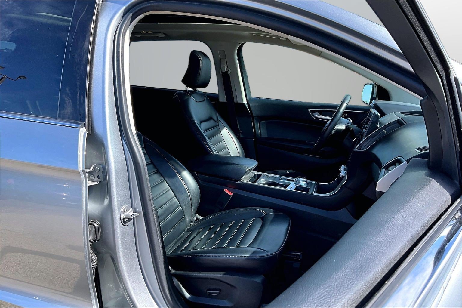 Used 2023 Ford Edge SEL w/ Convenience Package AWD/4WD image 7