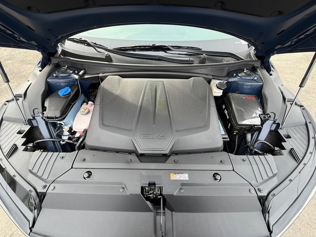 New 2025 Kia EV6 Light w/ Light LR Technology Package image 26