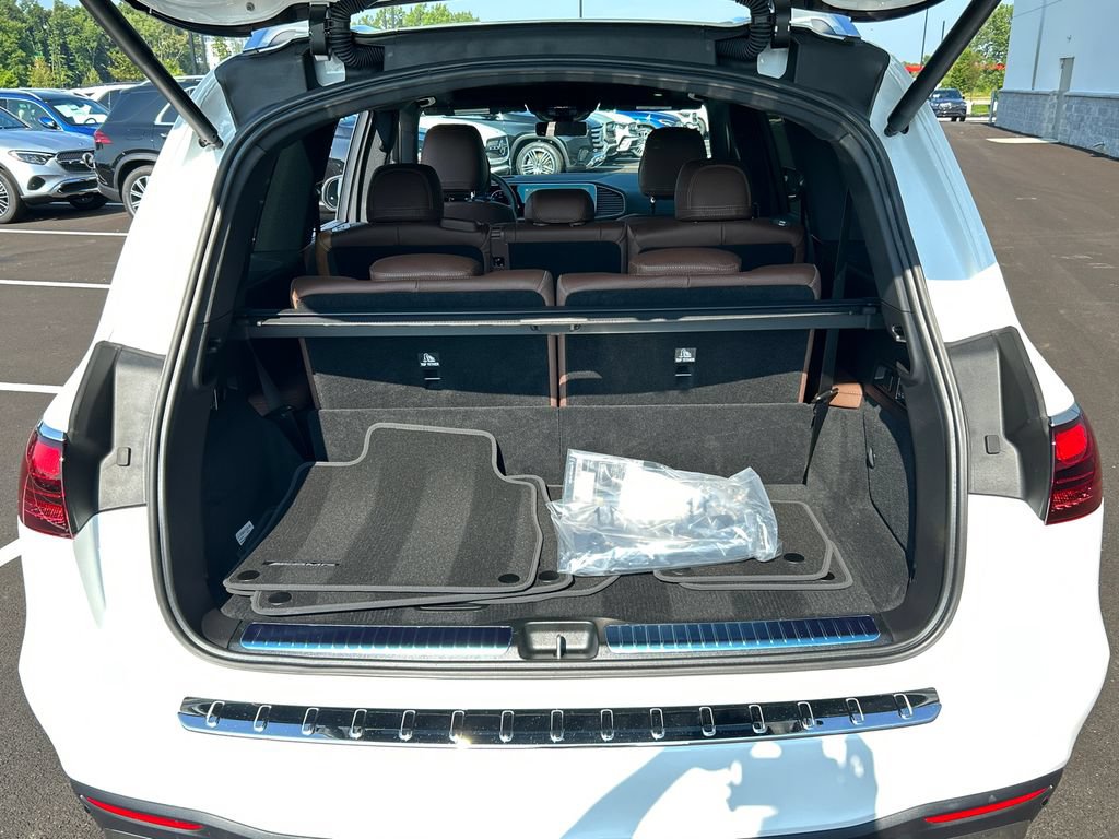 New 2026 Mercedes-Benz GLS 450 4MATIC image 7