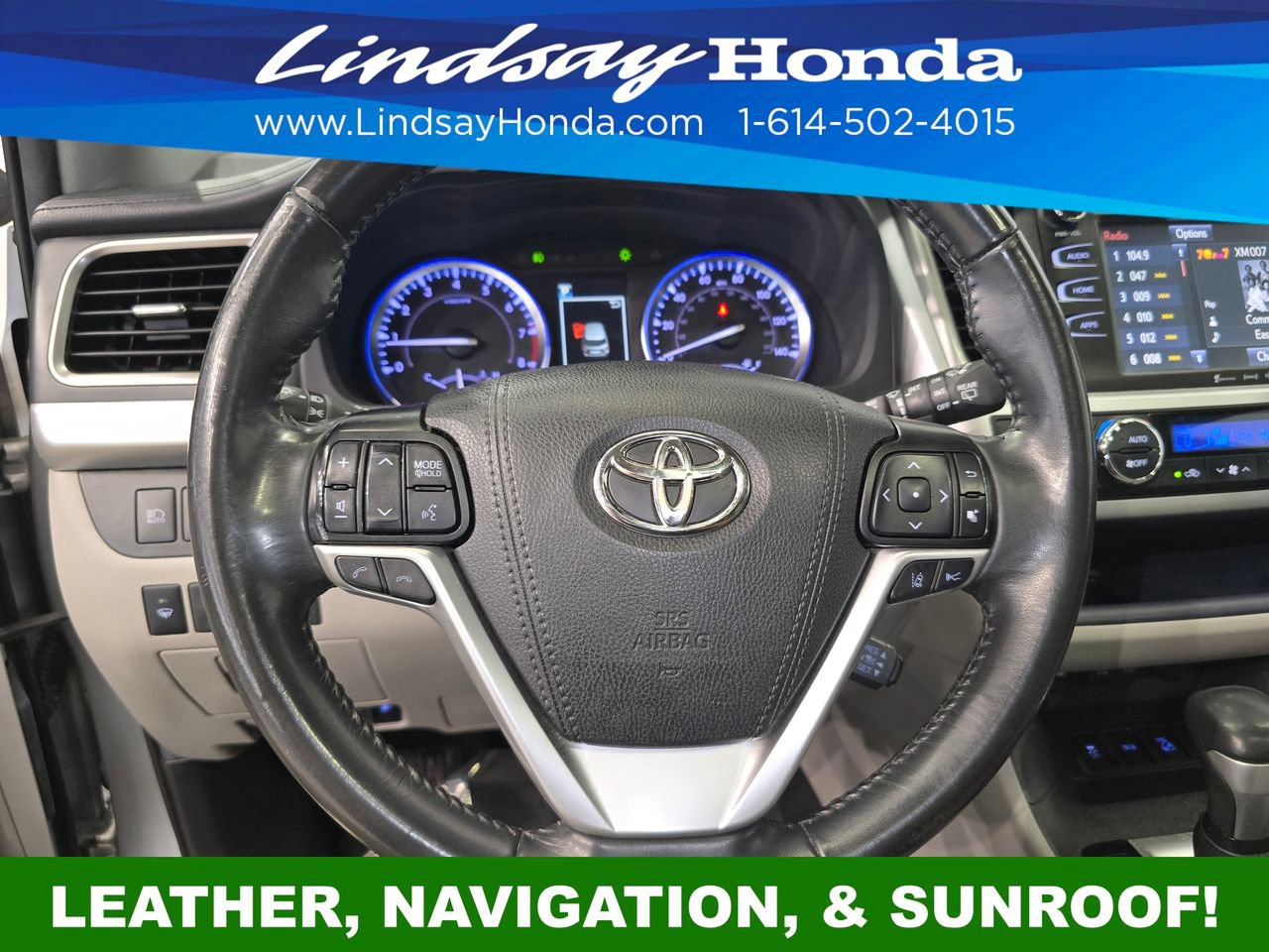 Used 2019 Toyota Highlander XLE AWD/4WD image 15