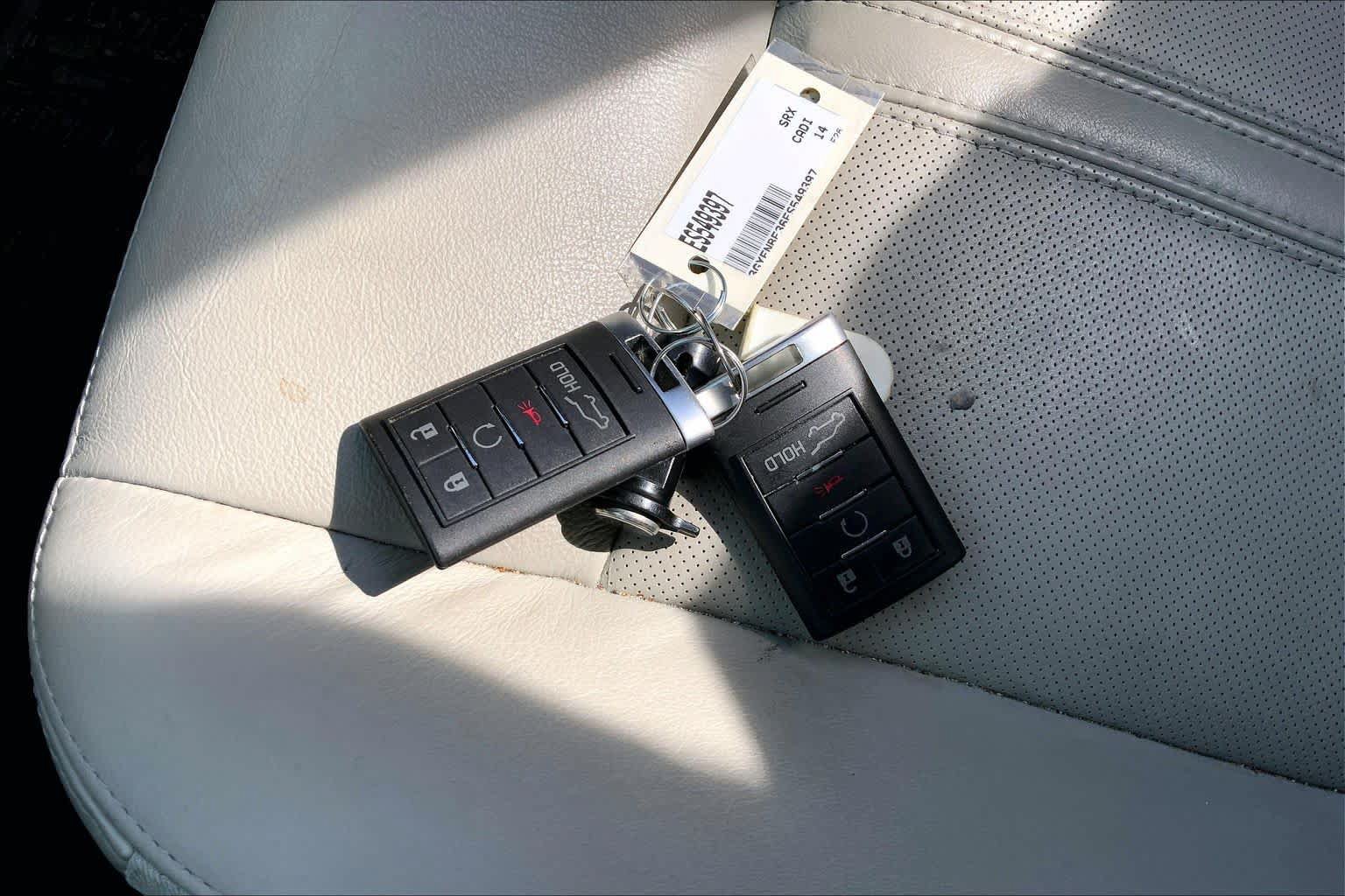 Used 2014 Cadillac SRX Luxury FWD image 15