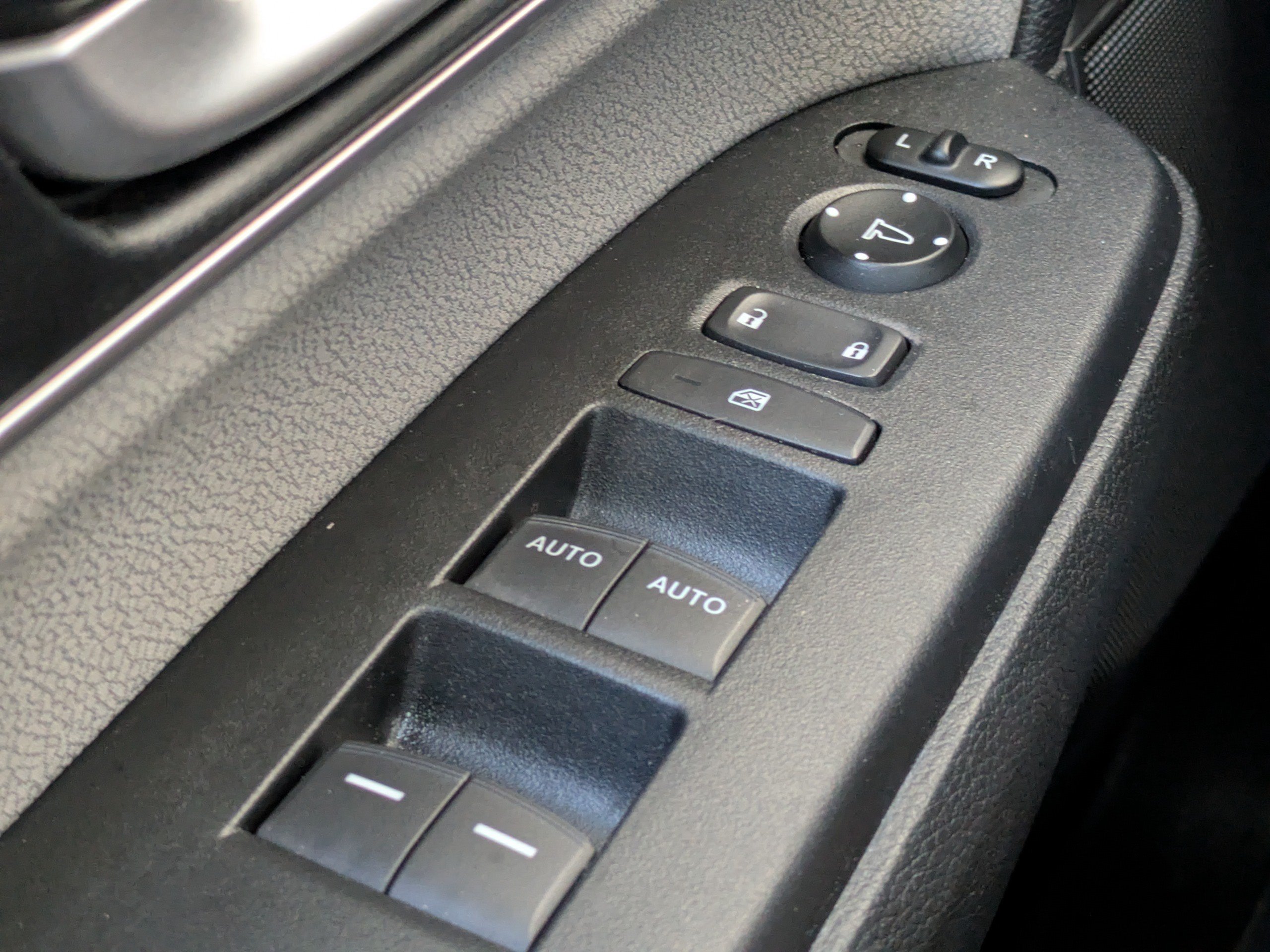 Used 2021 Honda CR-V EX image 24
