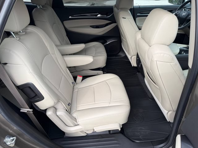 Used 2020 Buick Enclave Essence AWD/4WD image 16
