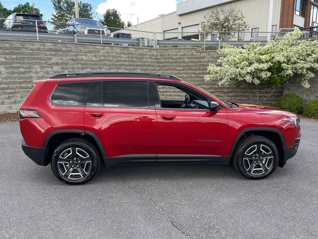 New 2026 Jeep Cherokee Laredo AWD/4WD image 3
