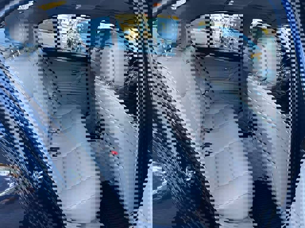 Used 2012 BMW 535i xDrive Sedan image 6