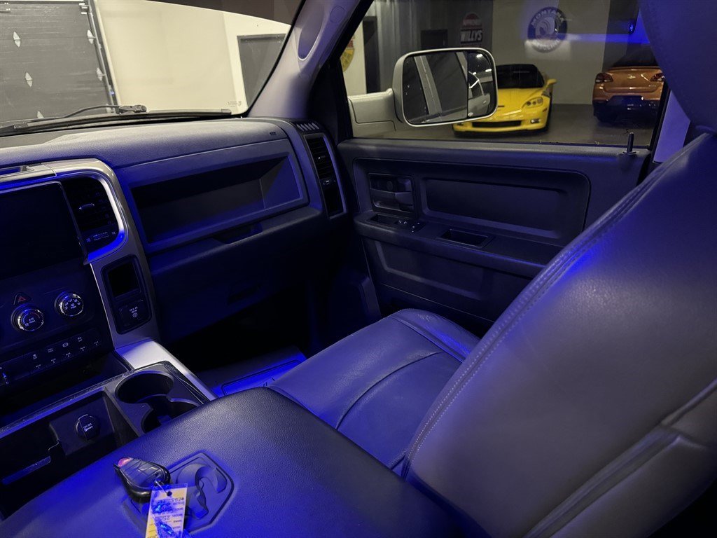 Used 2015 RAM 2500 Tradesman w/ Chrome Appearance Group AWD/4WD image 31