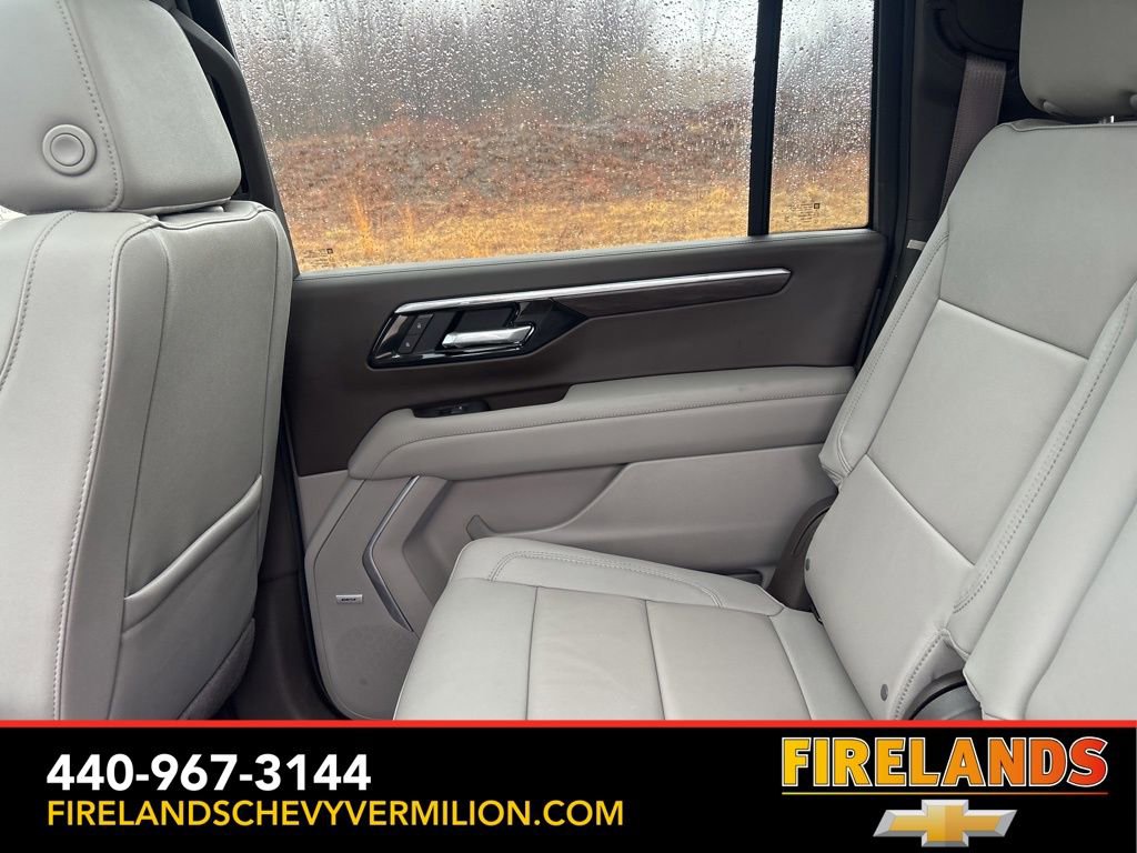 New 2026 Chevrolet Suburban Z71 w/ Comfort Package image 54