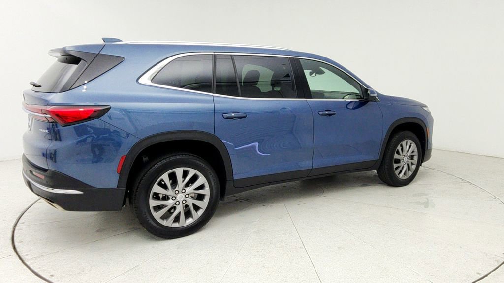 Certified 2025 Buick Enclave Preferred image 8