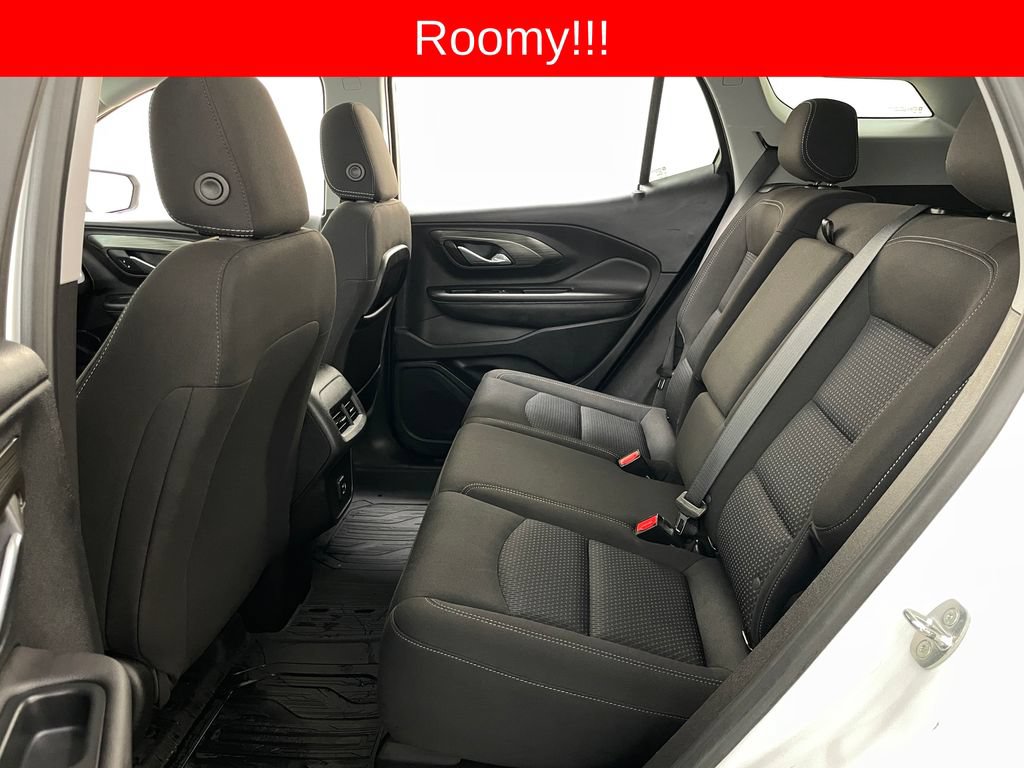 Certified 2022 GMC Terrain SLE w/ Driver Convenience Package FWD image 11