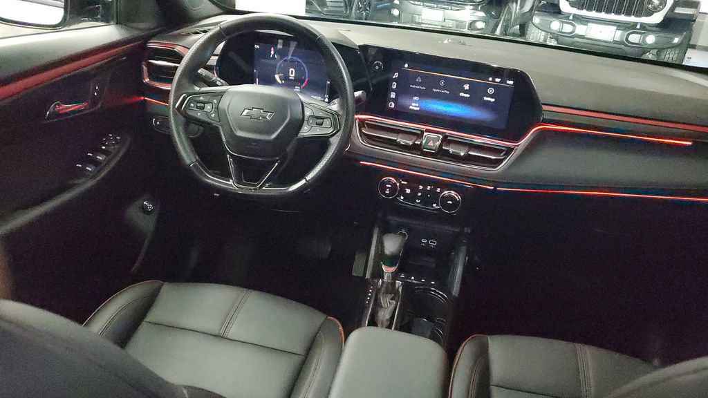 Used 2024 Chevrolet TrailBlazer RS w/ Convenience Package image 13