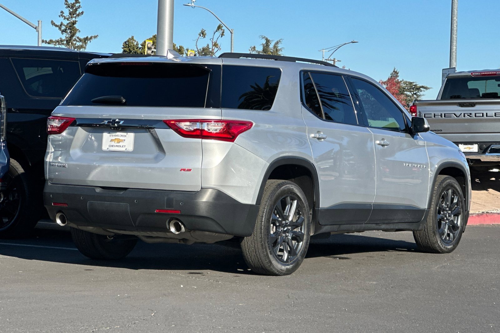 Used 2020 Chevrolet Traverse RS image 5
