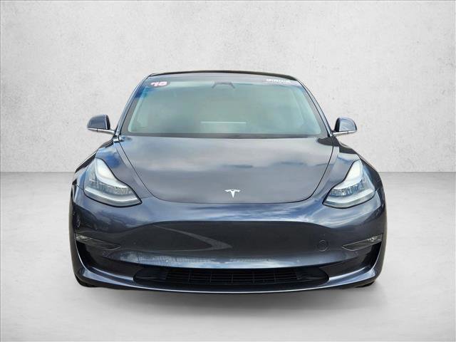 Used 2019 Tesla Model 3 Standard Range Plus image 2