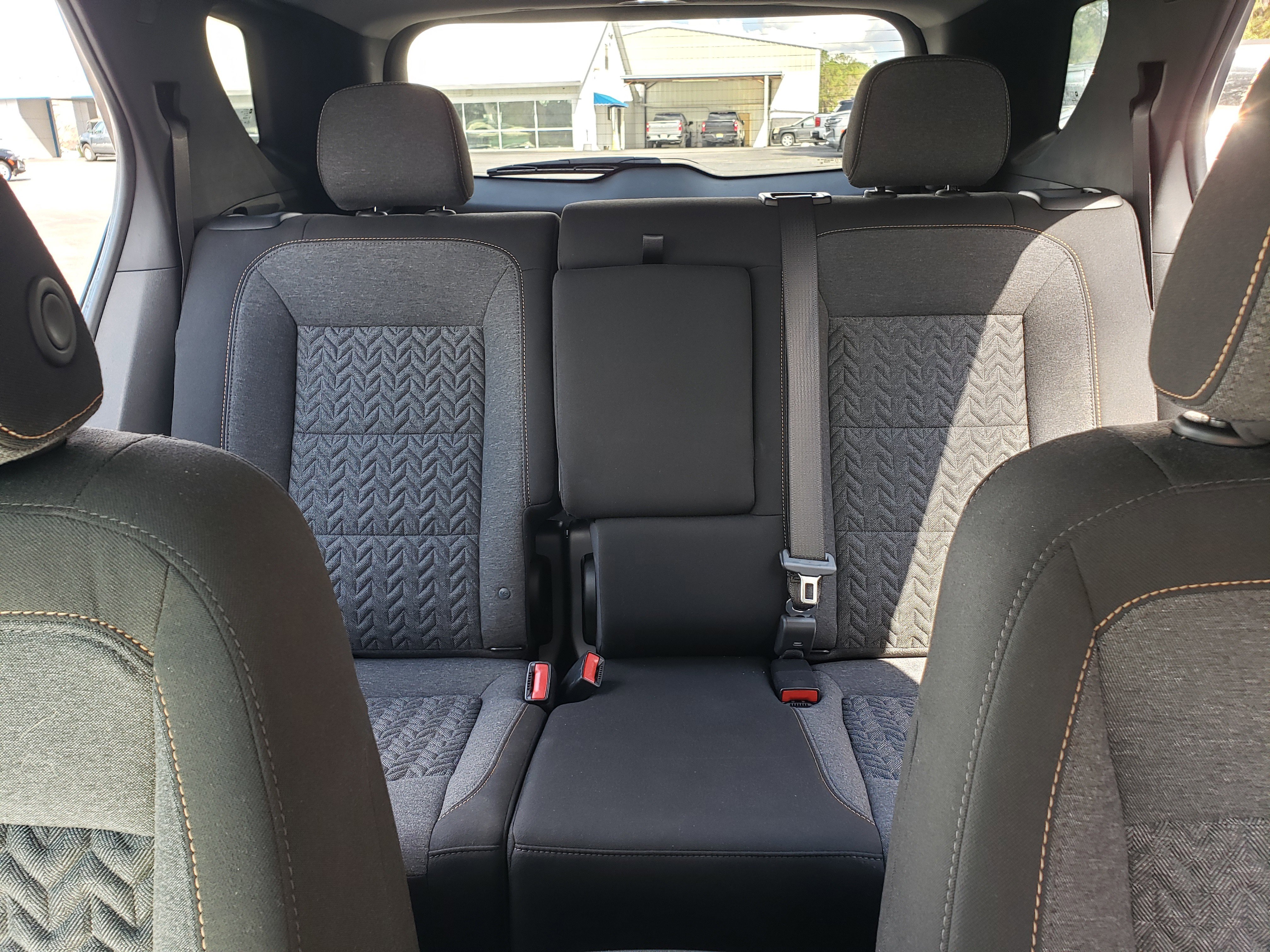 Used 2022 Chevrolet Equinox LT w/ Driver Convenience Package image 26