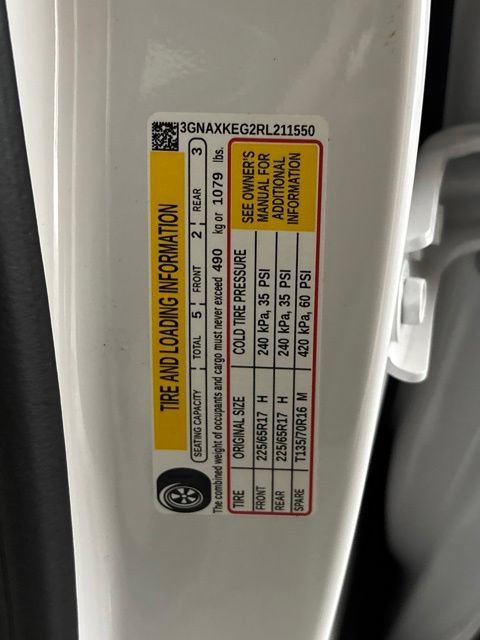Used 2024 Chevrolet Equinox LT FWD image 17
