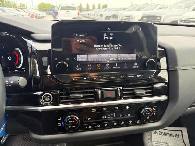 Used 2023 Nissan Pathfinder Platinum w/ Lighting Package (N93) AWD/4WD image 26