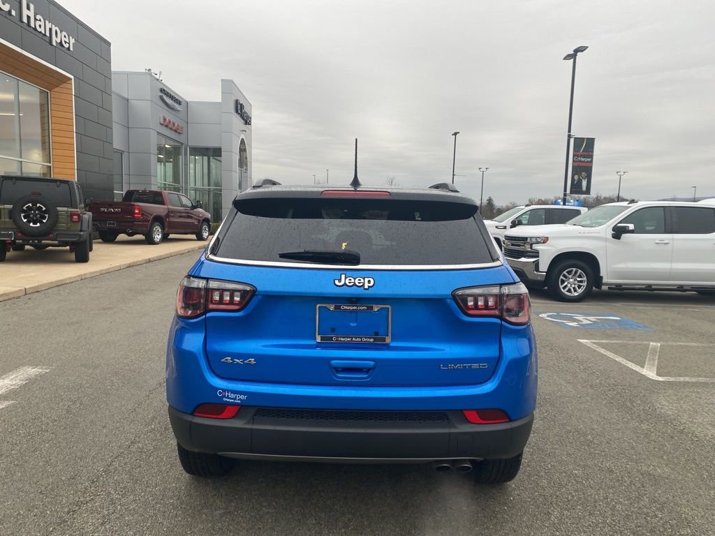 Used 2022 Jeep Compass Limited image 3