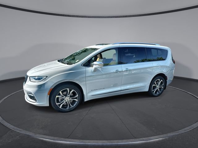 Used 2021 Chrysler Pacifica Pinnacle