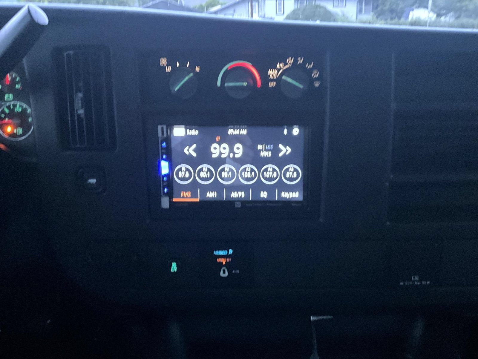 Used 2016 GMC Savana 2500 RWD image 14