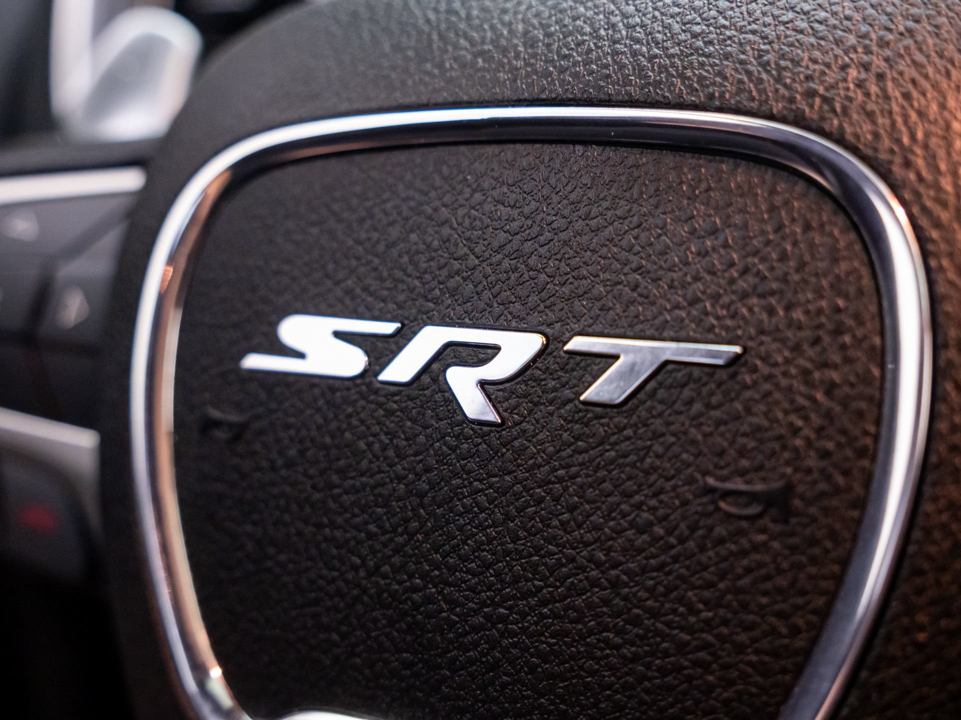 Used 2015 Dodge Charger SRT Hellcat w/ Harman/Kardon Audio Group RWD image 21