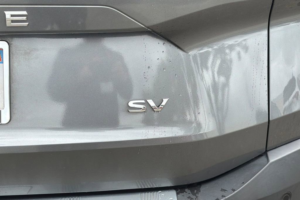 Used 2021 Nissan Rogue SV FWD image 25