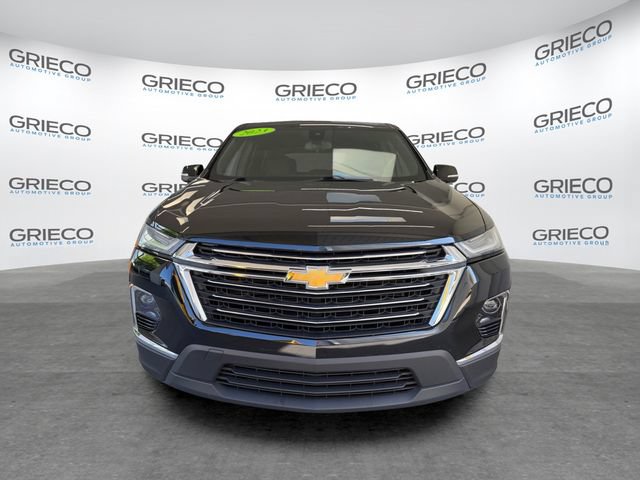 Certified 2023 Chevrolet Traverse LT w/ LPO, Cargo Package FWD image 2