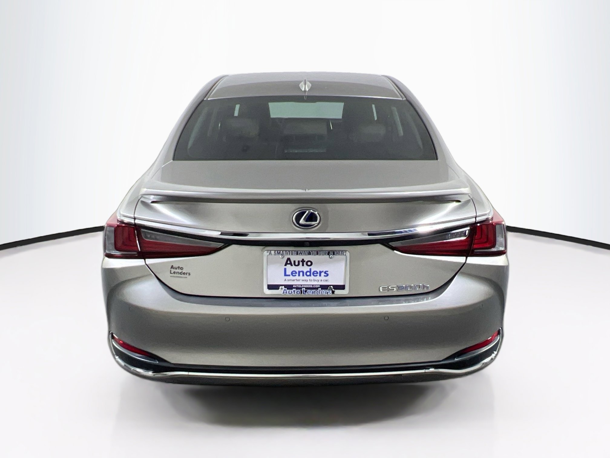 Used 2021 Lexus ES 300h Ultra Luxury w/ Accessory Package 2 image 6