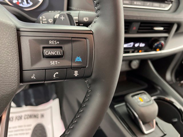 Certified 2026 Nissan Rogue SV FWD image 20