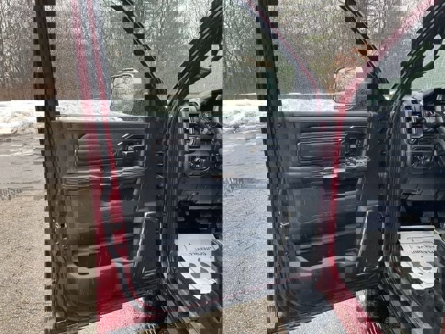 Used 2022 RAM 2500 Limited w/ Towing Technology Group image 14